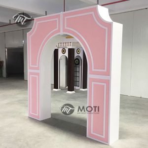 archway backdrop pink